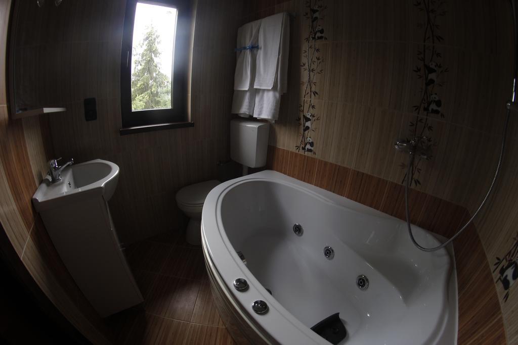 Casa Laur Cu Plaja Privata Hotel Colibiţa Buitenkant foto