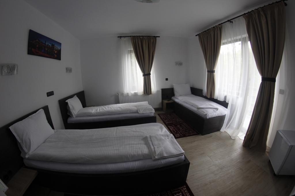 Casa Laur Cu Plaja Privata Hotel Colibiţa Buitenkant foto